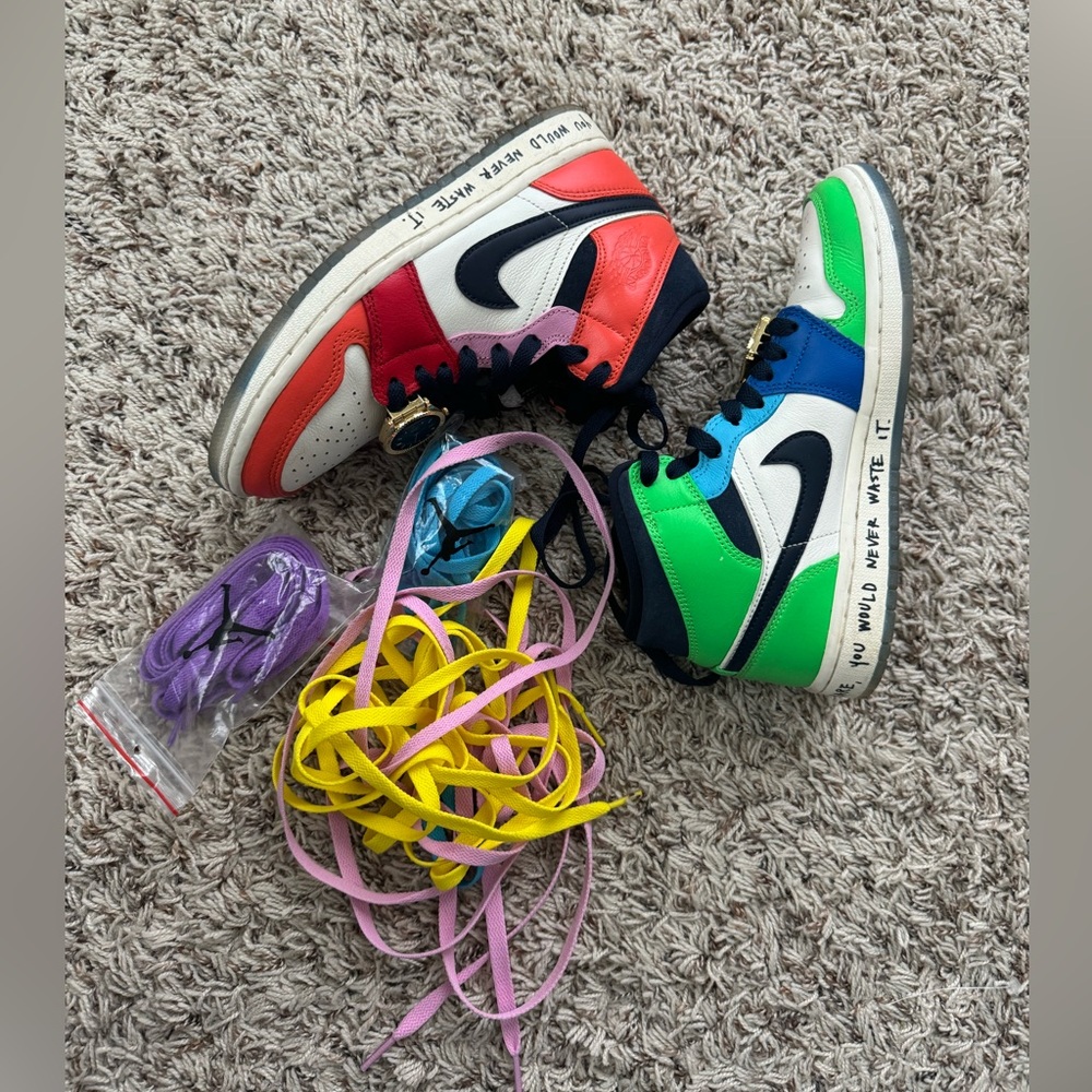 Melody Eshani WMNS AIR JORDAN 1 MID FEARLESS
